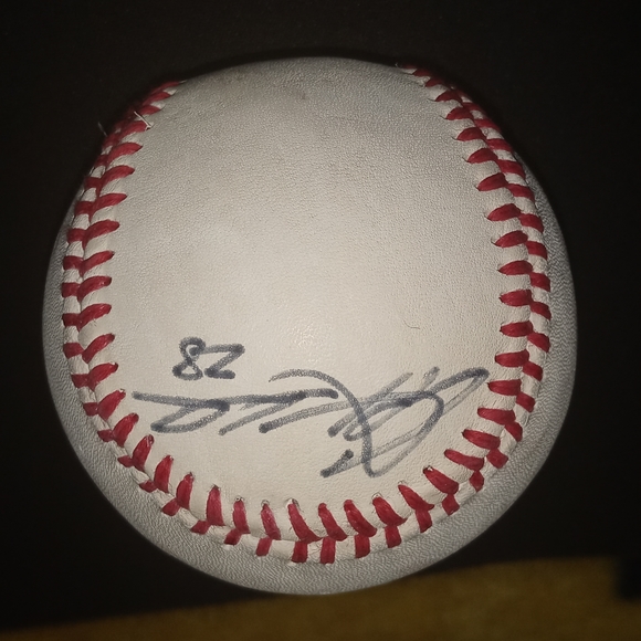 Corey cluber signed baseball - Picture 1 of 1